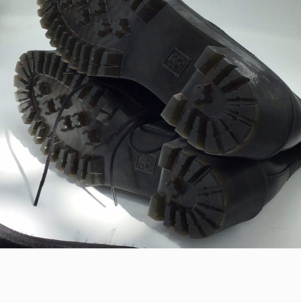 Dr Martens Shriver Hi Size 6 Women New No Box Or Tags - Picture 3 of 3